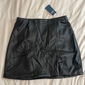Leather skirt